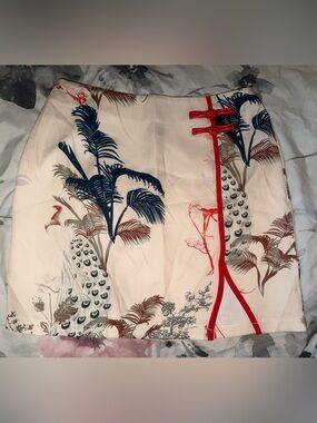 SHEIN white Japanese Crain print Mini Skirt
